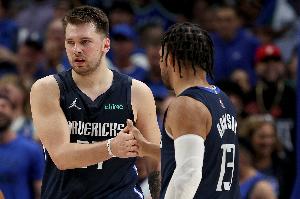 NBA掘金VS76人直播_在线观看_免费录像回放_赛事前瞻