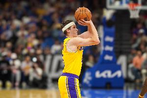 01NBA超清_在线免费观看_免费视频录像回放