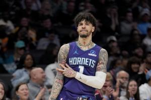 免费观看哪个用球帝看NBA直播_无插件在线免费观看