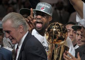 今日热记：热火将探索签下詹姆斯的可能性 我很确定他VS热火没有芥蒂直播_免费在线免费观看