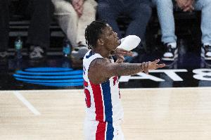 在线观看NBA凯尔特人vs76人直播_无插件免费观看