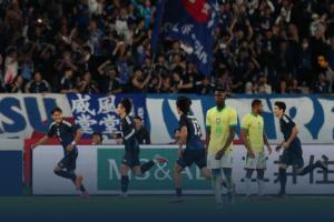 难道说？去年10月日本曾上演让二追三，打破队史对巴西不胜纪录-2i