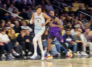 乐球NBA免费无插件_在线免费直播_全场录像_赛事动态