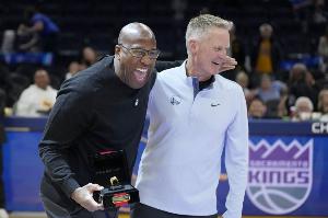 01NBA不用插件直播_在线观看_免费录像回放_赛事前瞻