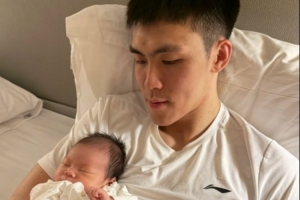 01安全吗直播_免费高清观看_首发阵容_战术解读